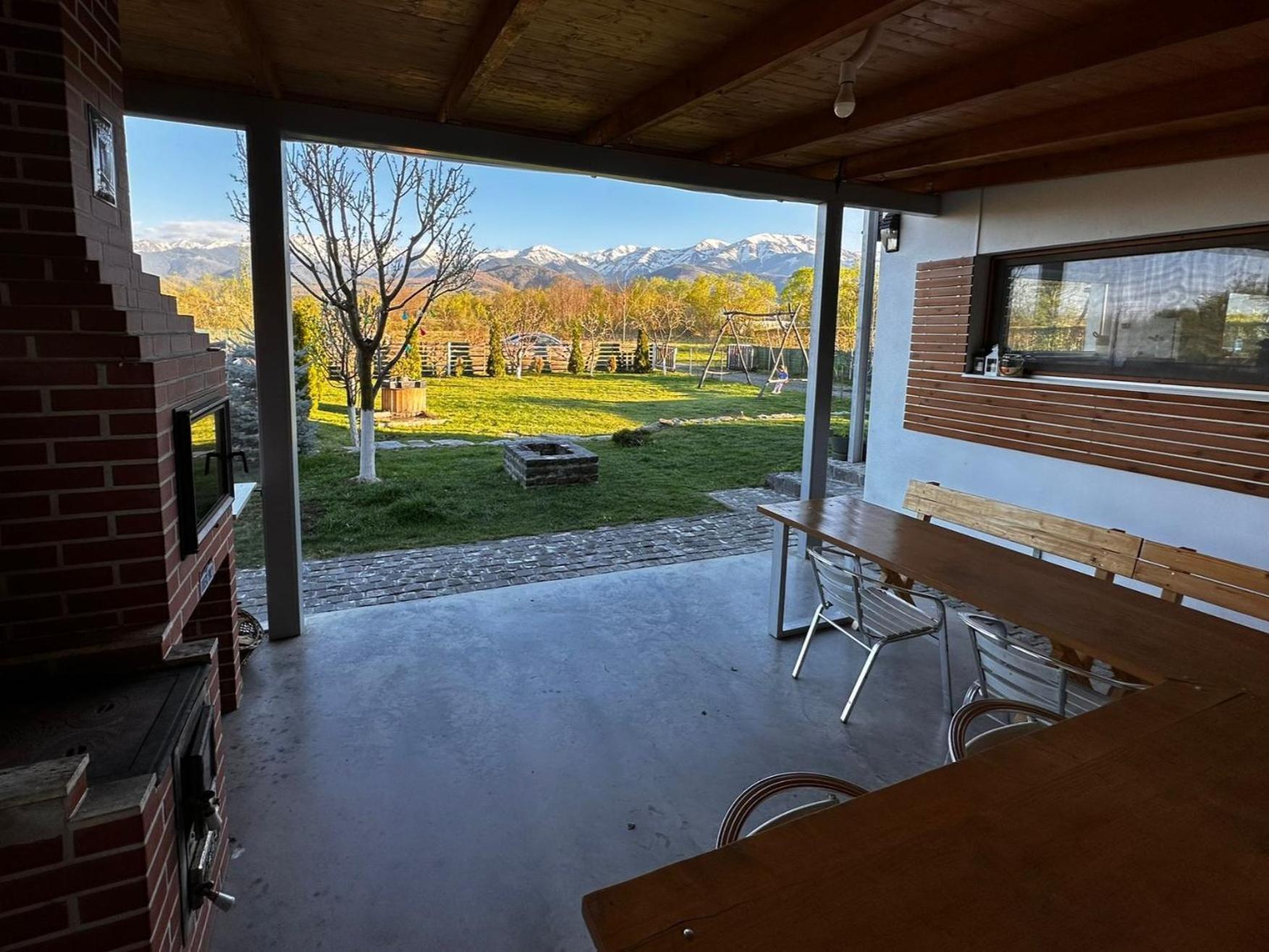 Wanderlust Cottage Avrig Exterior photo